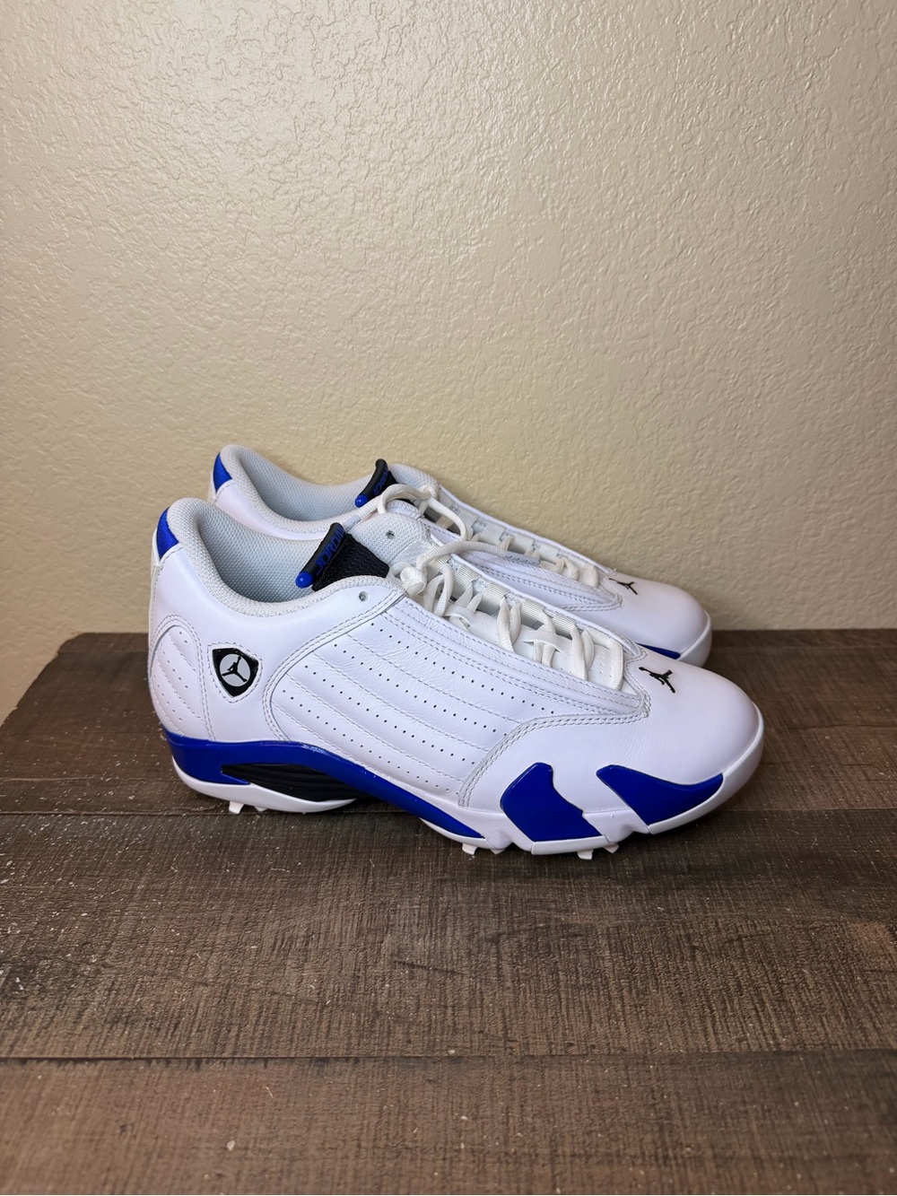 Air Jordan 14 Retro Golf “Hyper Royal”
- Size 8.5 Men.